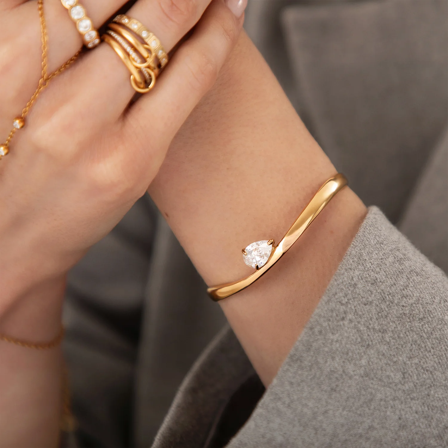 Pia Bangle - Image 2